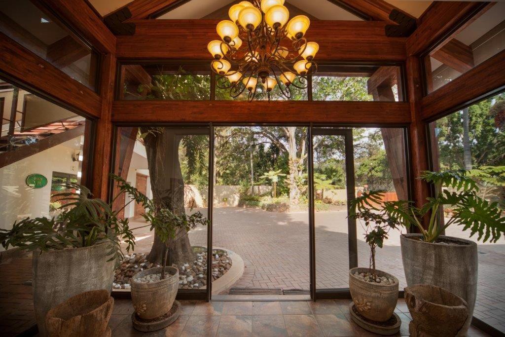 Tamboti Lodge Guest House Tzaneen Eksteriør billede